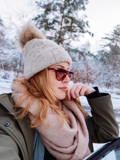 Ich wollte unbedingt im Schnee Shooten… hab deshalb eben selbst meine Digitalkamera geschnappt nach dem Hebammentermin und ein Schneefoto gemacht von mir ❄️. Bald wieder mit Kunden 🫶🏻🎀🥰.

#rotenburgwümme #familienfotografin #leicadlux8